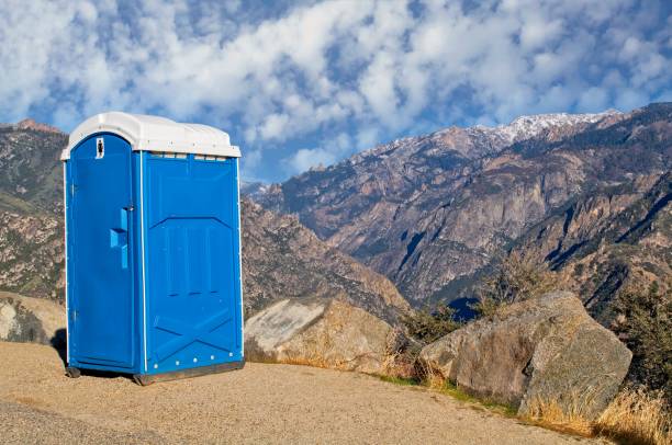 Best Luxury portable toilet rental  in Forest City, IA