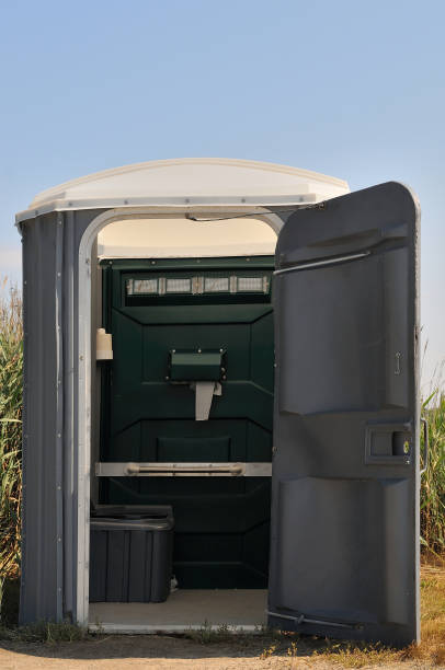 Best Portable restroom trailer rental  in Forest City, IA